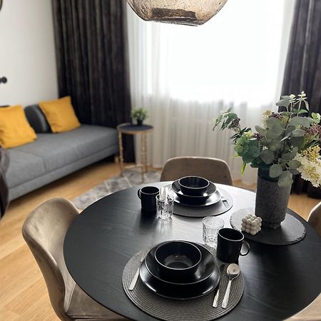 Cozy Apartment In Old Town Tartu Buitenkant foto