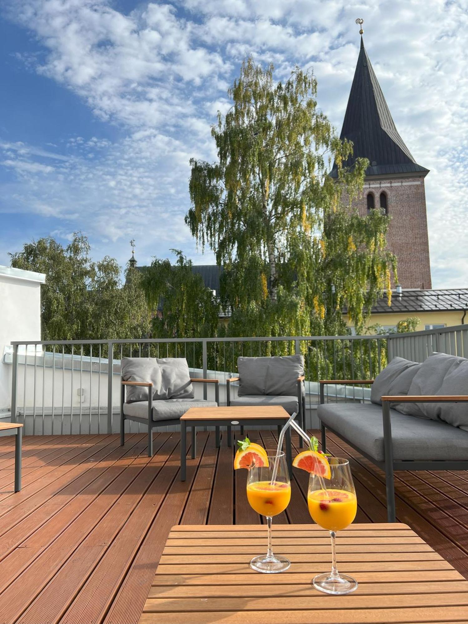 Cozy Apartment In Old Town Tartu Buitenkant foto