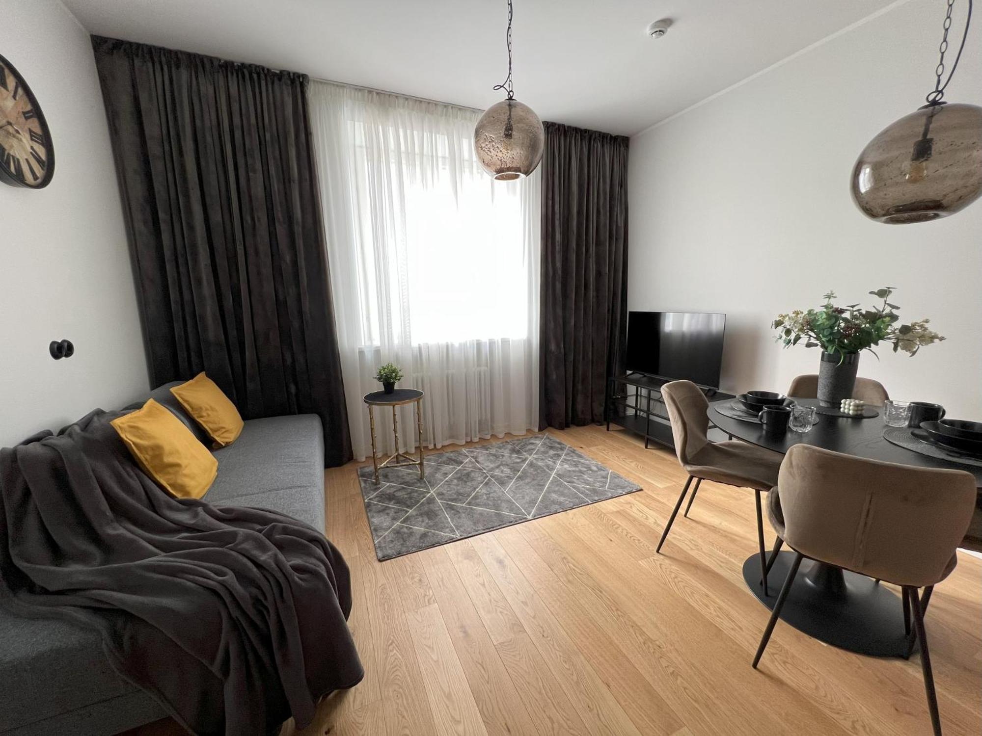 Cozy Apartment In Old Town Tartu Buitenkant foto