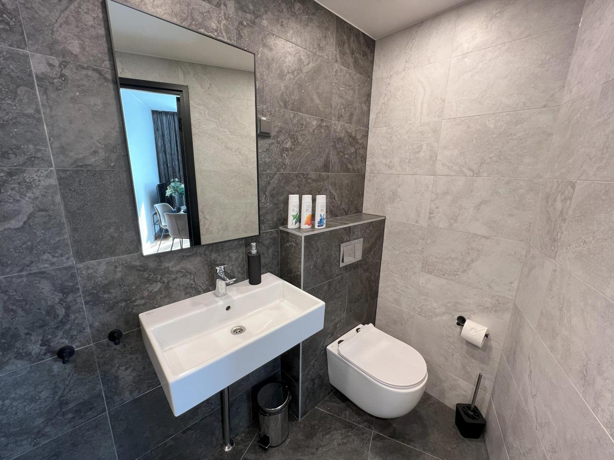 Cozy Apartment In Old Town Tartu Buitenkant foto